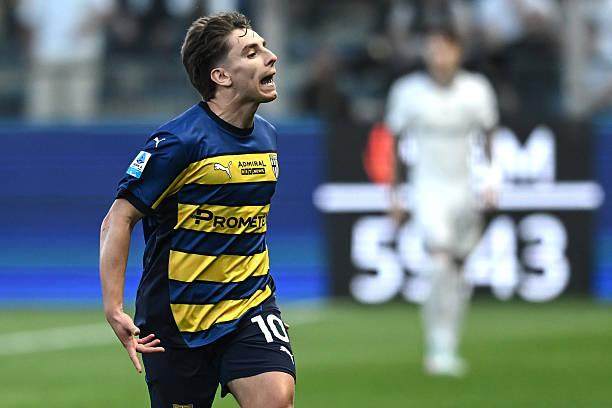 1743893747047074577.jpg 美洲杯-【意甲】达米安图拉姆破门,国米2比2客平帕尔马