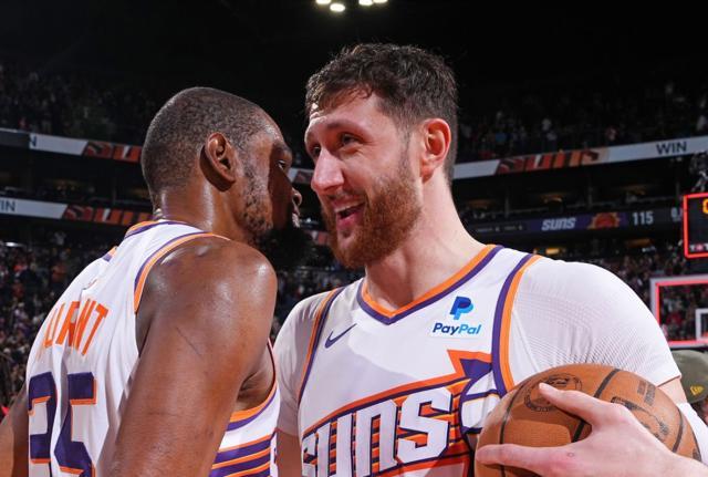 欧洲杯-太阳动荡！努尔基奇上货架被雪藏，用艾顿换他亏惨？