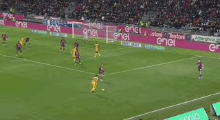 劳塔罗终于打破8场球荒，国米队长用进球重新上路