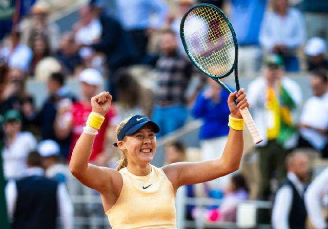 这才是真的天才少女！17岁的安德列娃踏上快车道